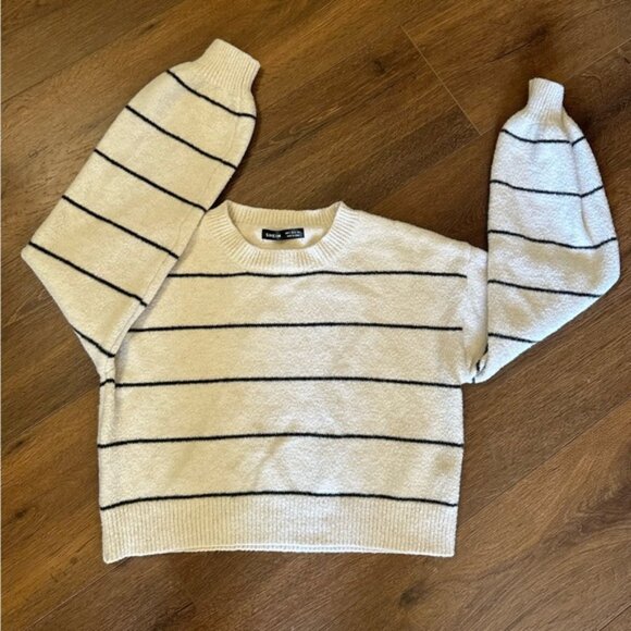 Women’s Striped Sweater. White/cream with black stripe. Like New - Picture 6 of 9